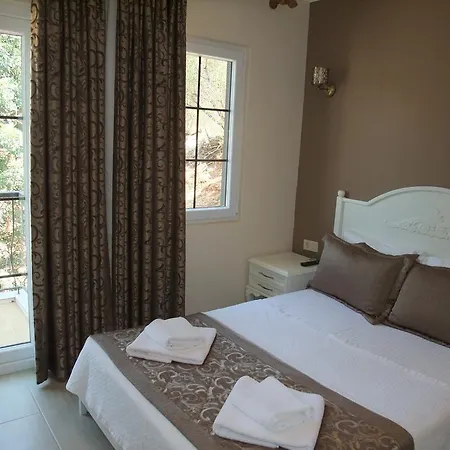 Hotell Enda Boutique 3*