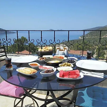 Enda Boutique Hotel 3*