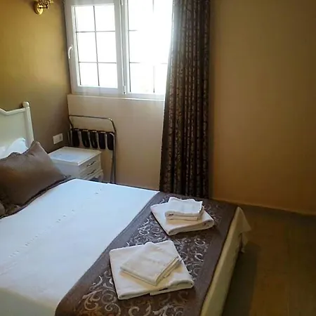 Enda Boutique 3*