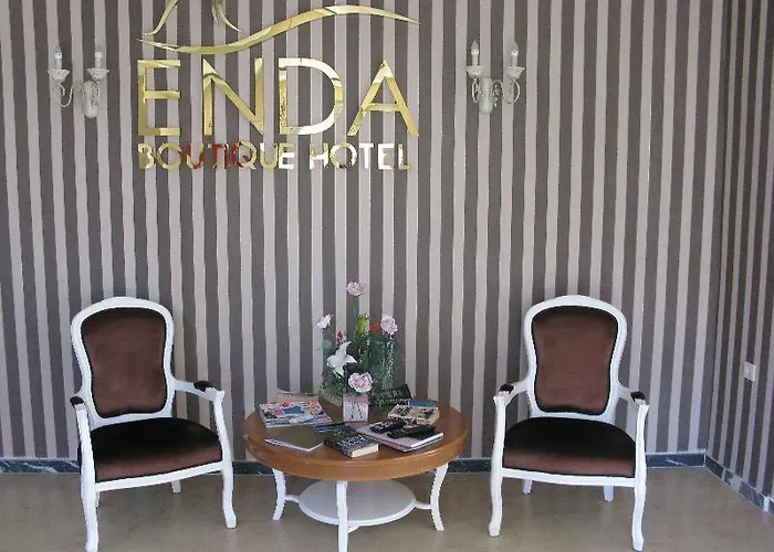 Enda Boutique מלון 3*